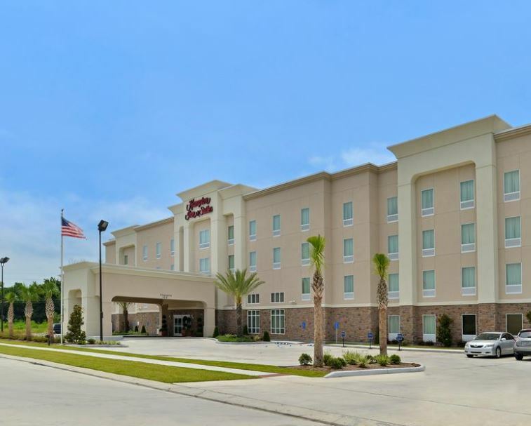 Hampton Inn & Suites Harvey Exterior photo